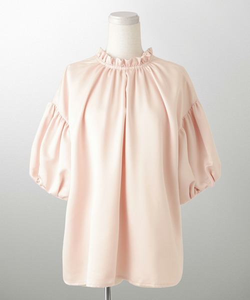 HUIT bouquet（ユイット）の「2way サテン ブラウス HUIT（シャツ/ブラウス・レディース・ピンク/アイボリー/ブラック・M）」の15枚目の写真