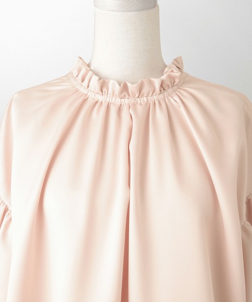 HUIT bouquet（ユイット）の「2way サテン ブラウス HUIT（シャツ/ブラウス・レディース・ピンク/アイボリー/ブラック・M）」の17枚目の写真