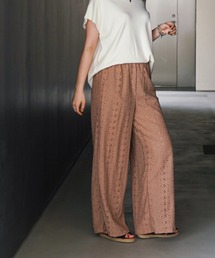 総レース リラクシーストレートパンツ