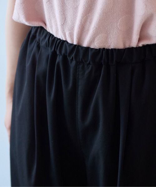 yuni（ユニ　）の「△80/2強撚コットンギャバwideパンツ（その他パンツ・レディース・ダークブラウン/ブラック/カーキ・FREE）」の9枚目の写真