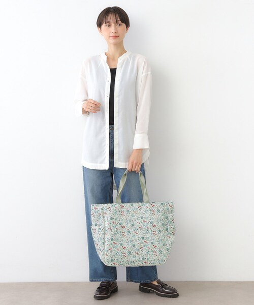 LAURA ASHLEY(ローラアシュレイ)の「【撥水加工/キャリーセット可】ロサ サンクタ柄 トラベル トートバッグ(トートバッグ・レディース・アイボリー系/ピンク系その他/ブルー系5・00)」の18枚目の写真