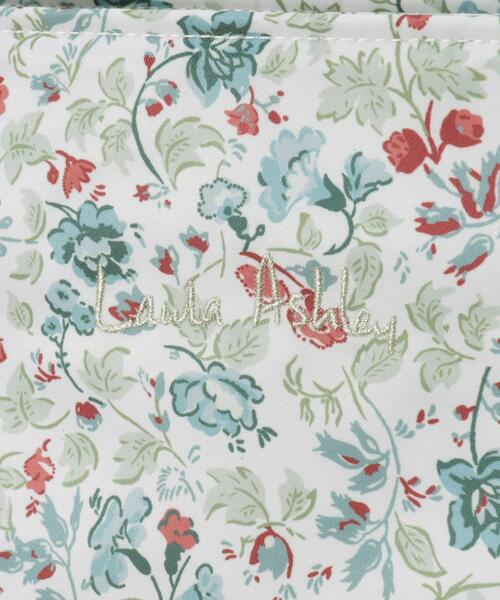 LAURA ASHLEY(ローラアシュレイ)の「【撥水加工/キャリーセット可】ロサ サンクタ柄 トラベル トートバッグ(トートバッグ・レディース・アイボリー系/ピンク系その他/ブルー系5・00)」の5枚目の写真