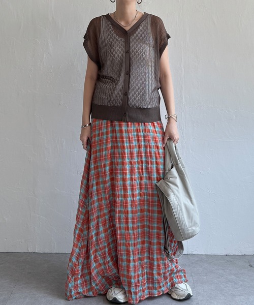 LBC（エルビーシー）の「透かし編み2WAYベスト（ベスト・レディース・ブラウン系その他/ライトブルー/ブラック/ベージュ・M）」の10枚目の写真