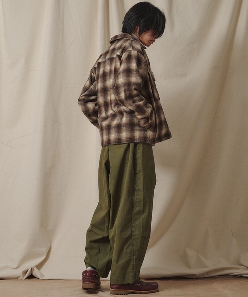 Universal Style Wear（ユニバーサルスタイルウェア）の「Universal Style Wear チェックライトファティーグシャツ（シャツ/ブラウス・メンズ・イエロー×ブラック/その他/ブラウン/キャメル・MEDIUM/LARGE/X-LARGE）」の5枚目の写真