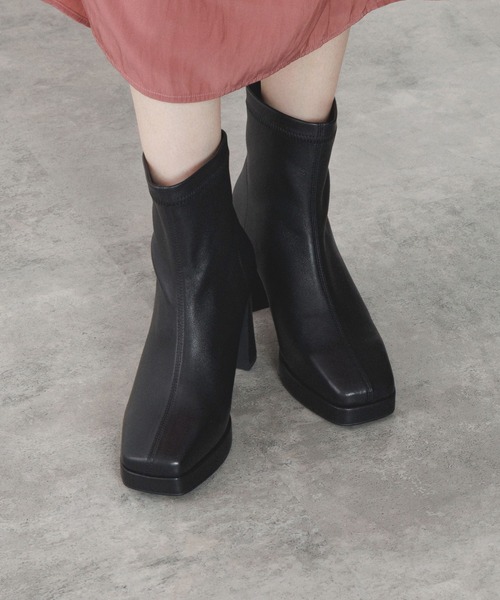 NICAL（ニカル）の「【NICAL】プラットフォームブーツ/554413（ブーツ・レディース・ブラック/ブラウン/グレー・X-LARGE/SMALL/MEDIUM/LARGE）」の6枚目の写真