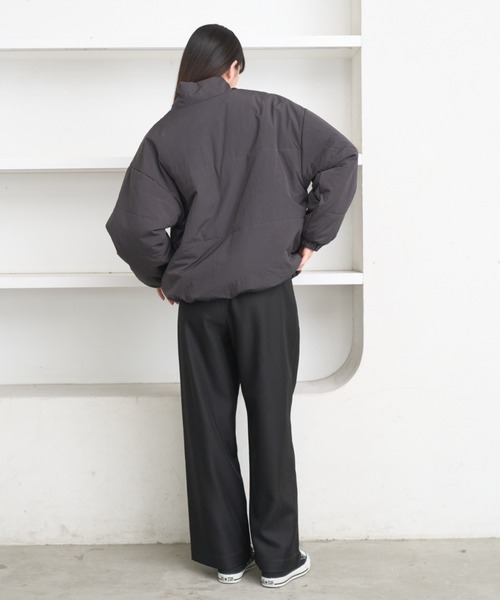 flaner（フラネ）の「Loose ripstop padding blouson / ルーズリップストップ中綿ブルゾン（ダウンジャケット/コート・レディース・ネイビー/グレー・LARGE/MEDIUM）」の22枚目の写真