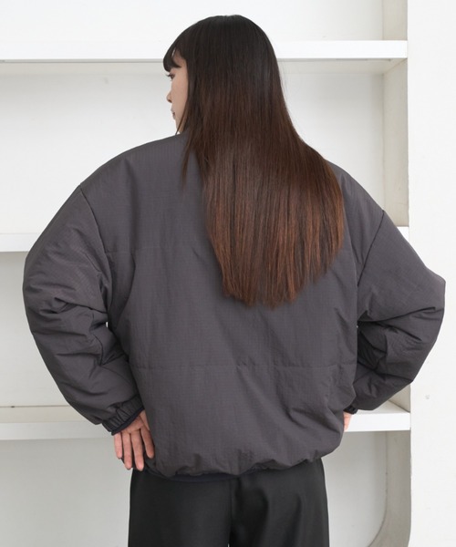 flaner（フラネ）の「Loose ripstop padding blouson / ルーズリップストップ中綿ブルゾン（ダウンジャケット/コート・レディース・ネイビー/グレー・LARGE/MEDIUM）」の7枚目の写真