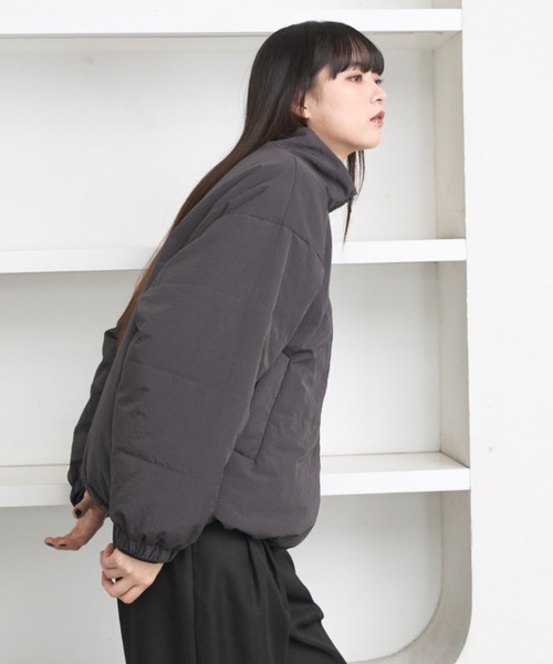 flaner（フラネ）の「Loose ripstop padding blouson / ルーズリップストップ中綿ブルゾン（ダウンジャケット/コート・レディース・ネイビー/グレー・LARGE/MEDIUM）」の10枚目の写真