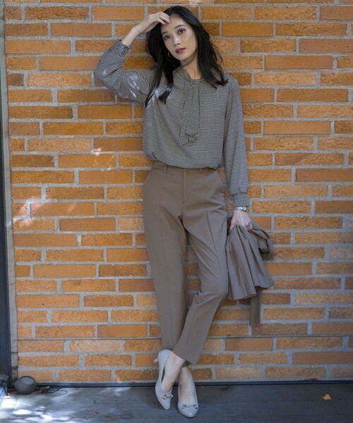 ANY SIS(エニィスィス)の「ビューティサーモ2WAYストレッチ テーパードパンツ(その他パンツ・レディース・ブラック系/ライトグレー系6/ベージュ系/グリーン系/ワイン系/ネイビー系/ライトグレー系3/アイボリー系・SS/SMALL/MS/MEDIUM/LS/L/LARGE)」の18枚目の写真