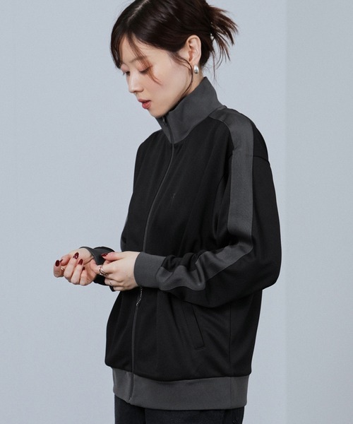 POLO BCS(ポロ ビーシーエス)の「POLO British Country Spirit トラックジャケット(ブルゾン・レディース・ネイビー/ブラック/アイボリー・L/M)」の21枚目の写真