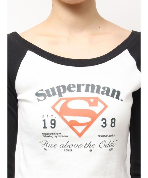 SUPERMAN（スーパーマン）の「SUPERMAN GYDA 2WAYラグランショートトップス（Tシャツ/カットソー・レディース・ブラック/オフホワイト・FREE）」の11枚目の写真