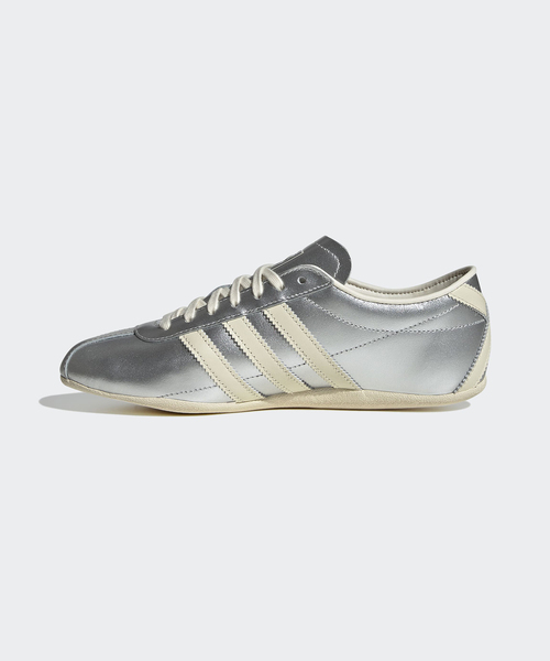 La TOTALITE（ラトータリテ）の「adidas originals/アディダス オリジナルス TOKYO W（スニーカー・レディース・シルバー・23cm/24.5cm/24cm/23.5cm）」の9枚目の写真