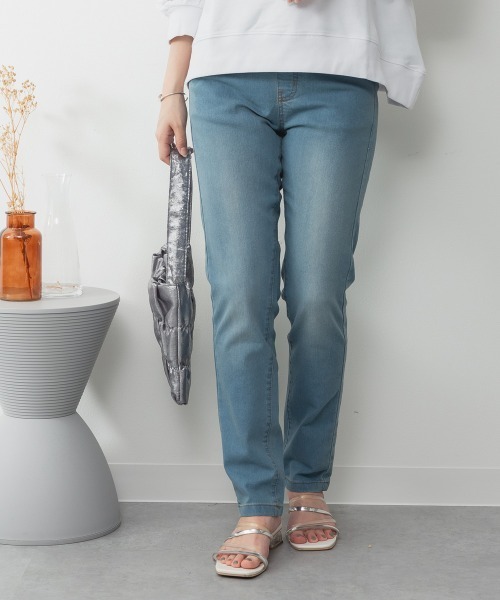 RCD(アールシーディー)の「ストレッチデニムウエストゴムスリムパンツ(デニムパンツ・レディース・ワンウォッシュ/ブルー/ネイビー・L/M/3L/LL/4L)」の3枚目の写真