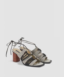 UNTISHOLD（アンチショルド）の「Ana（サンダル）」