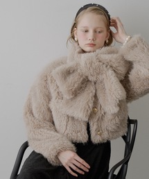 ノーカラー ファー ショートコート 秋冬」に該当するジャケット