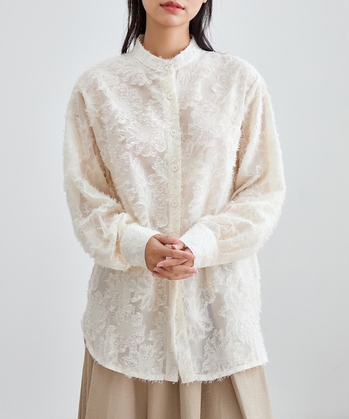 Lace Ladies(レースレディース)の「花柄 フリンジ ジャガード 長袖 ブラウス(シャツ/ブラウス・レディース・グレー/アイボリー/ブラック/ホワイト・S/FREE)」の3枚目の写真