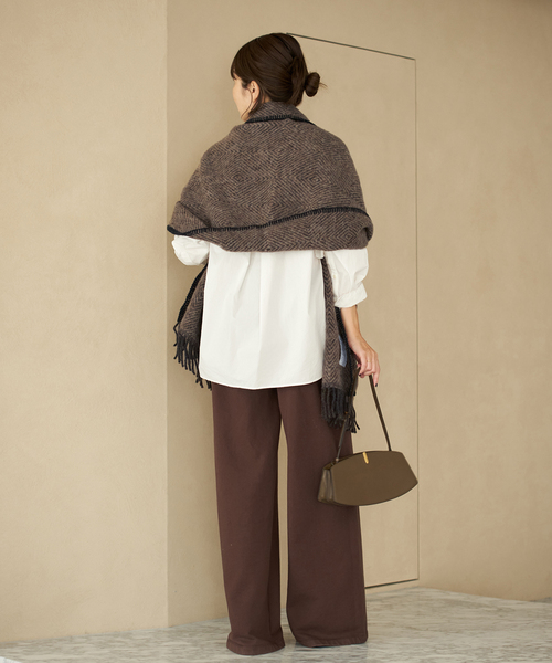 plage(プラージュ)の「LAPUAN KANKURIT / ラプアンカンクリ POCKET SHAWL MARIA ショール(ストール/ショール・レディース・ブラウン・FREE)」の12枚目の写真