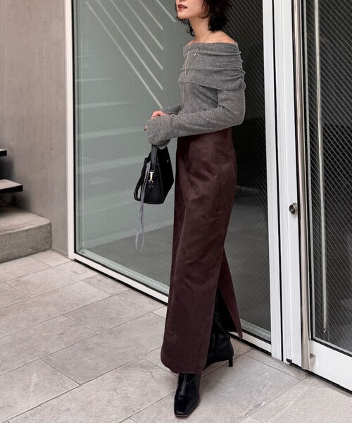 NOLLEY’S Sophi（ノーリーズソフィ）の「カシミヤ混ガーゼ風リブオフショルプルオーバーニット（ニット/セーター・レディース・グレー/ベビーピンク/ダークブラウン・38）」の10枚目の写真