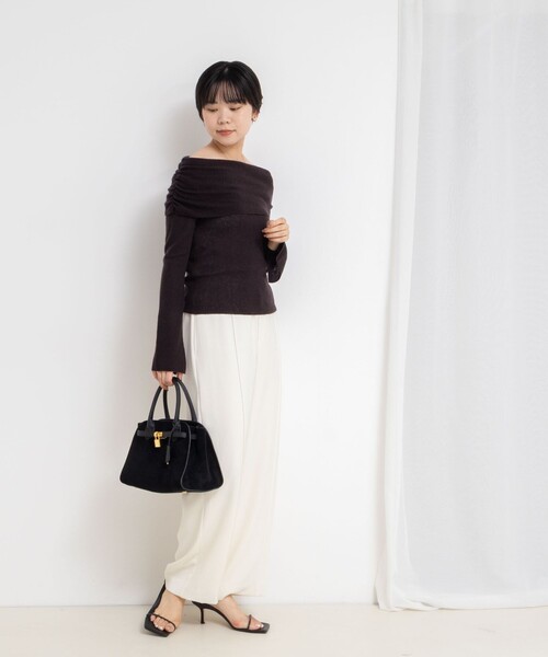 NOLLEY’S Sophi（ノーリーズソフィ）の「カシミヤ混ガーゼ風リブオフショルプルオーバーニット（ニット/セーター・レディース・グレー/ベビーピンク/ダークブラウン・38）」の18枚目の写真