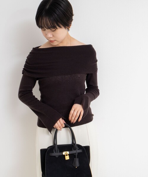 NOLLEY’S Sophi（ノーリーズソフィ）の「カシミヤ混ガーゼ風リブオフショルプルオーバーニット（ニット/セーター・レディース・グレー/ベビーピンク/ダークブラウン・38）」の22枚目の写真