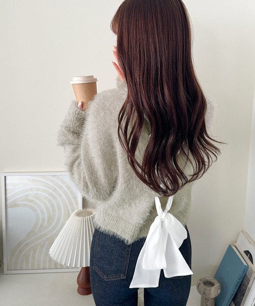 mily bilet(ミウィビレット)の「【mily bilet】背中で惹きつける、大人の甘さ。バッグリボンレースアップ衿レースレイヤードニットプルオーバー(ニット/セーター・レディース・アイボリー/グレー/チャコール・X-LARGE/SMALL/MEDIUM/LARGE)」の20枚目の写真