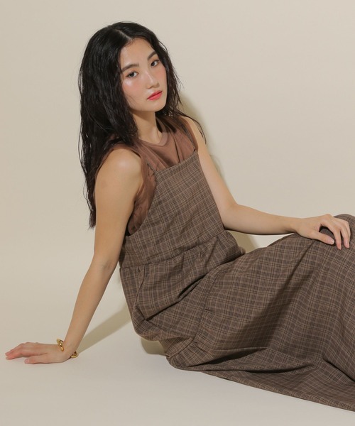 GLOBAL WORK（グローバルワーク）の「ティアードキャミワンピース/599690（ワンピース・レディース・チェック/ブラック・FREE）」の18枚目の写真