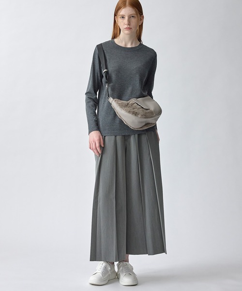 ATSURO TAYAMA(アツロウタヤマ)の「タックフレアパンツ(その他パンツ・レディース・グレー/ブラック・M/L)」の7枚目の写真