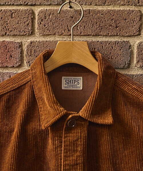 SHIPS（シップス）の「SHIPS: AUTHENTIC ダブルポケット コーデュロイ シャツ アウター（その他アウター・メンズ・ダークグレー/ネイビー/ブラウン・SMALL/MEDIUM/LARGE/X-LARGE）」の5枚目の写真