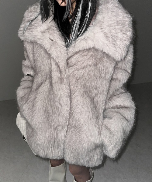 me+em select(ミームセレクト)の「【 5color 】フェイクファーボリュームミドルコート / fake fur volume middle coat(その他アウター・レディース・ブラウン/ブラック/アイボリー/グレー/ベージュ・FREE)」の11枚目の写真
