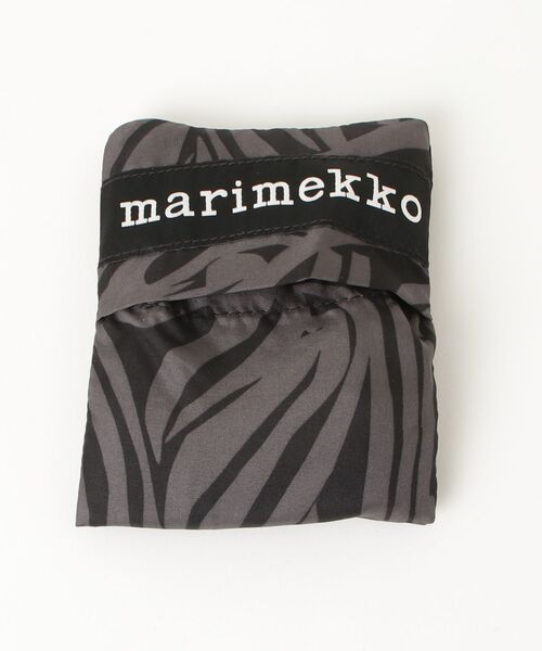 marimekko(マリメッコ)の「Jokuraita / Smartbag(エコバッグ/サブバッグ・レディース・ブラック/レッド・FREE)」の6枚目の写真