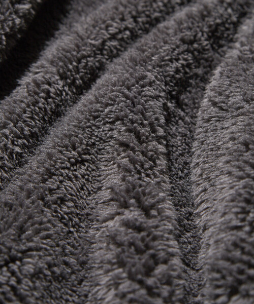 FREAK'S STORE（フリークスストア）の「限定展開 KAVU×FREAK'S STORE/カブー 別注 ナイロン切り替え シャギーフリース クルーネックプルオーバー / ヘムコード（その他トップス・メンズ・スミクロ/ベージュ/ネイビー/ブラック・SMALL/MEDIUM/LARGE）」の9枚目の写真