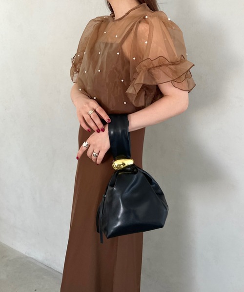 MYMOOD.（マイムード）の「ワンポイントパーツ ワンハンドルサイドファスナーハンドバッグ オケージョンバッグ 結婚式 お呼ばれ オケージョン（ハンドバッグ・レディース・ワインレッド/アイボリー/ブラック/ブラウン・FREE）」の18枚目の写真