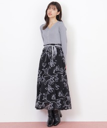◇モール刺繍ドッキングニットワンピース