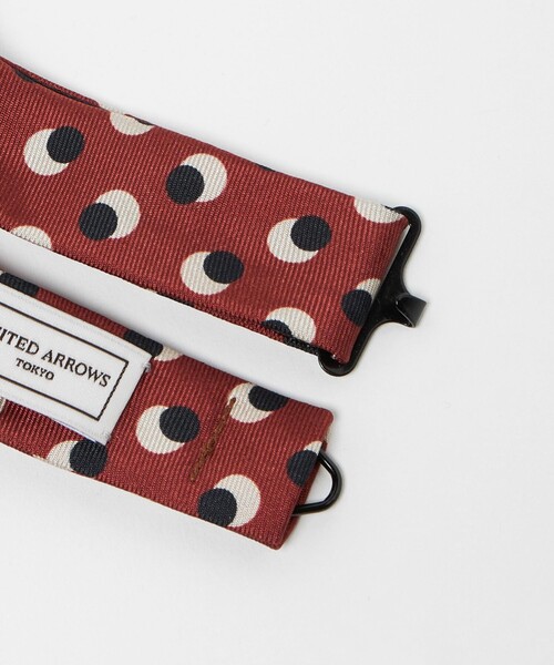 UNITED ARROWS（ユナイテッドアローズ）の「サークルプリント ボウタイ（蝶ネクタイ・メンズ・レッド/ネイビー・FREE）」の6枚目の写真