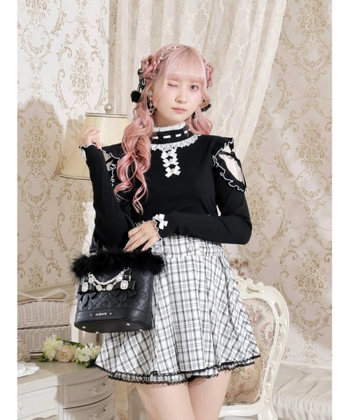NOEMIE(ノエミー)の「お嬢さんビジューモノグラム2wayショルダーファーバッグ(ショルダーバッグ・レディース・オフホワイト/ピンク/ブラック・ONE SIZE)」の5枚目の写真