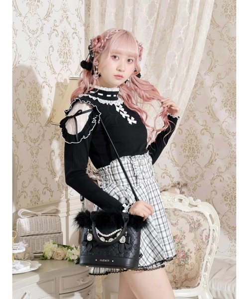 NOEMIE(ノエミー)の「お嬢さんビジューモノグラム2wayショルダーファーバッグ(ショルダーバッグ・レディース・オフホワイト/ピンク/ブラック・ONE SIZE)」の8枚目の写真