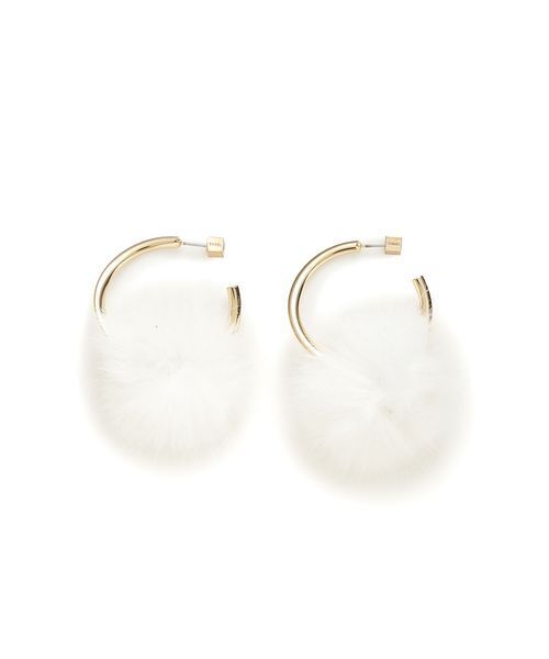 SNIDEL（スナイデル）の「ファーフープピアス（ピアス（両耳用）・レディース・ライトグレー/アイボリー/マルチ・F）」の5枚目の写真