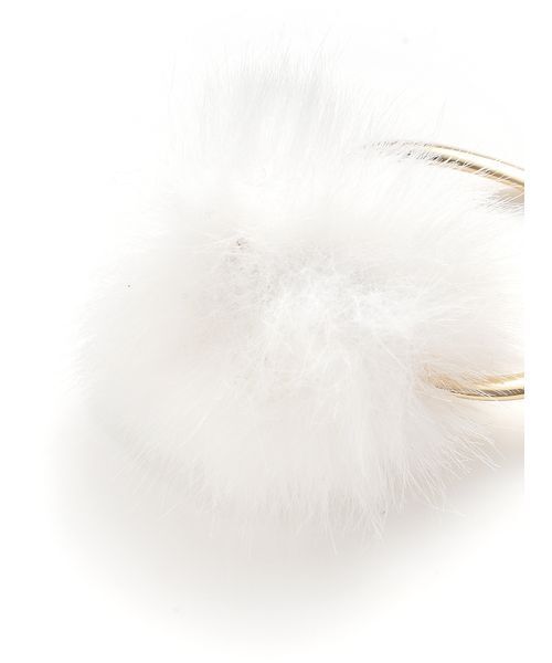 SNIDEL（スナイデル）の「ファーフープピアス（ピアス（両耳用）・レディース・ライトグレー/アイボリー/マルチ・F）」の7枚目の写真