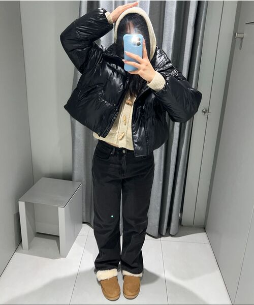 MUSINSA STANDARD WOMAN（ムシンサスタンダードウーマン）の「ウィメンズ裏起毛ストレートデニムパンツ[ウォッシュドブラック]（デニムパンツ・レディース・その他・30/24/25/26/27/28/29）」の5枚目の写真