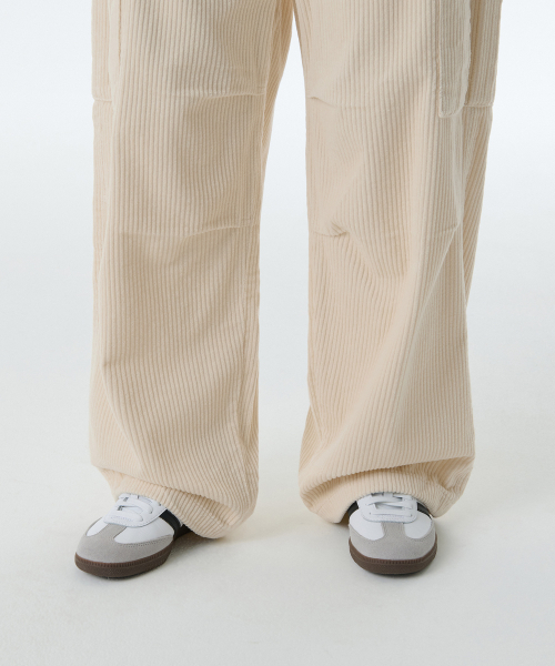 MUSINSA STANDARD WOMAN（ムシンサスタンダードウーマン）の「ウィメンズコーデュロイワイドカーゴパンツ[クリーム]（その他パンツ・レディース・その他・30/24/25/26/27/28/29）」の7枚目の写真