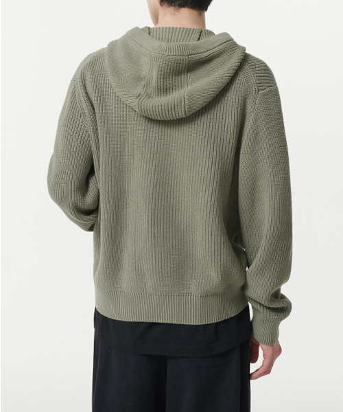 MUSINSA STANDARD（ムシンサスタンダード）の「リブニットフードパーカー[セージ]（ニット/セーター・メンズ・その他・XX-LARGE/LARGE/MEDIUM/SMALL/X-LARGE）」の3枚目の写真