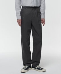 MUSINSA STANDARD（ムシンサスタンダード）の「SINGLE PLEATED REGULAR FIT CHINO PANTS [DARK GRAY]（その他パンツ）」