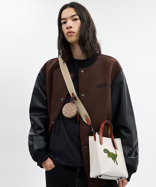 リレー トート バッグ 17・レキシー（ショルダーバッグ）｜COACH