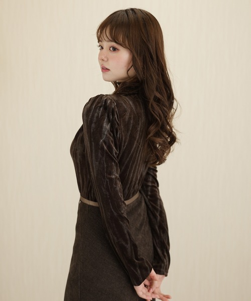 Lace Ladies(レースレディース)の「ベロア ニュアンス ストライプ オープンカット トップス(その他トップス・レディース・ブラック/モカ・FREE)」の17枚目の写真