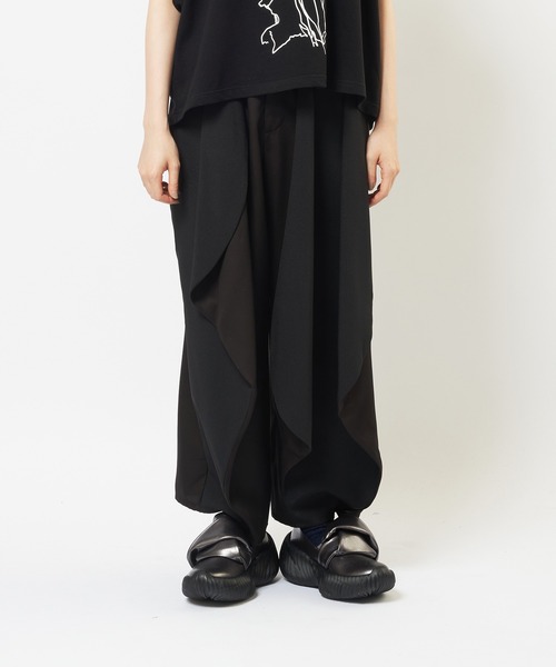 gomme(ゴム)の「エクセルツイル ツイルスクイッドパンツ(その他パンツ・レディース・ブラック・MEDIUM)」の6枚目の写真