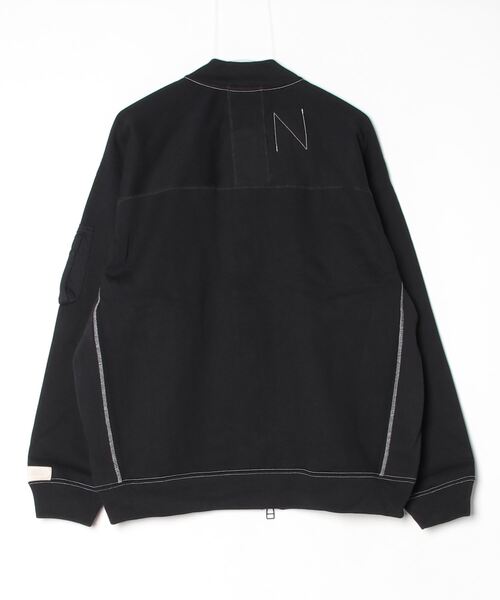NEW BALANCE(ニューバランス)の「1000 フライトジャケットレギュラーフィット(ブルゾン・メンズ・ブラック/グレー・SMALL/MEDIUM/LARGE/X-LARGE)」の13枚目の写真
