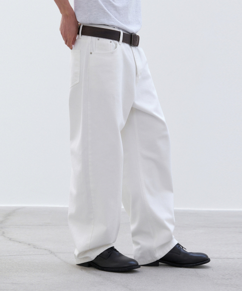 LEIRE（ルアール）の「エブリデイカーブドパンツ [アイボリー]（デニムパンツ・メンズ・その他・MEDIUM/LARGE/X-LARGE）」の12枚目の写真