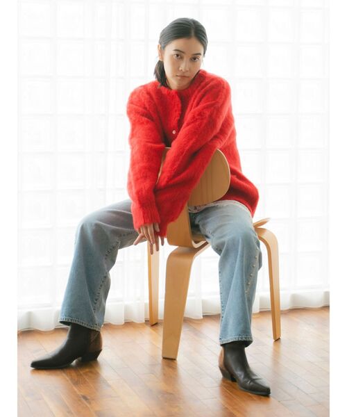 Ungrid(アングリッド)の「ヘンリーネック起毛ルーズニット(ニット/セーター・レディース・オフホワイト/チャコールグレー/イエロー/レッド/ピンク・FREE)」の10枚目の写真