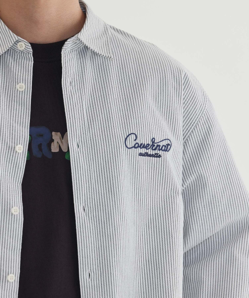 COVERNAT(カバーナット)の「オックスフォードストライプグラフィックシャツ グレー(シャツ/ブラウス・メンズ・その他・SMALL/MEDIUM/LARGE/X-LARGE)」の8枚目の写真
