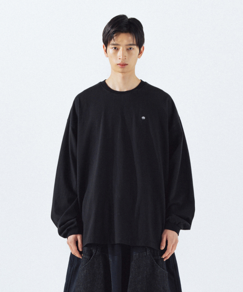 ANGLAN（アングラン）の「Layered Basic Trim Long Sleeve - Black（Tシャツ/カットソー・メンズ・ブラック・FREE）」の3枚目の写真